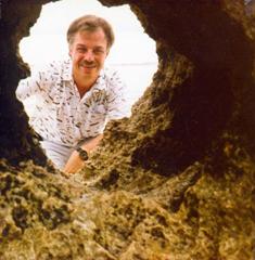 1989_03 Jeppe grotta 50%